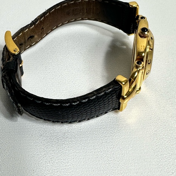 Gucci Watch - Picture 4 of 8